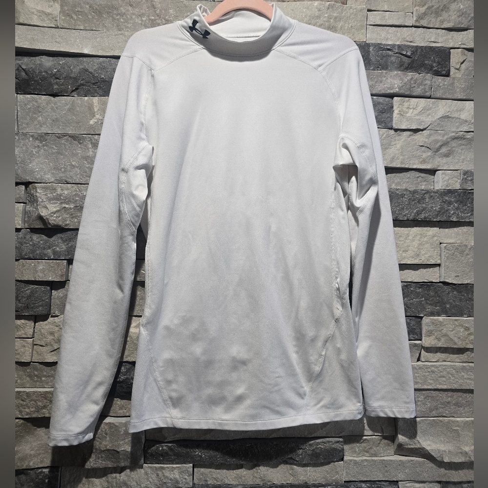 Under Armour Men's Cold Gear White Long Sleeve Compression Shirt. Mens XL